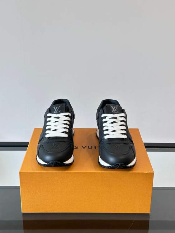 Picture of Louis Vuitton Shoes _SKULVsz38-46jyh051817608